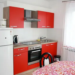 https://apartment-vera-umag.in-istria.net