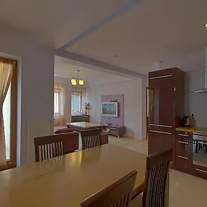 https://apartament-monia.zakopanehotels.org