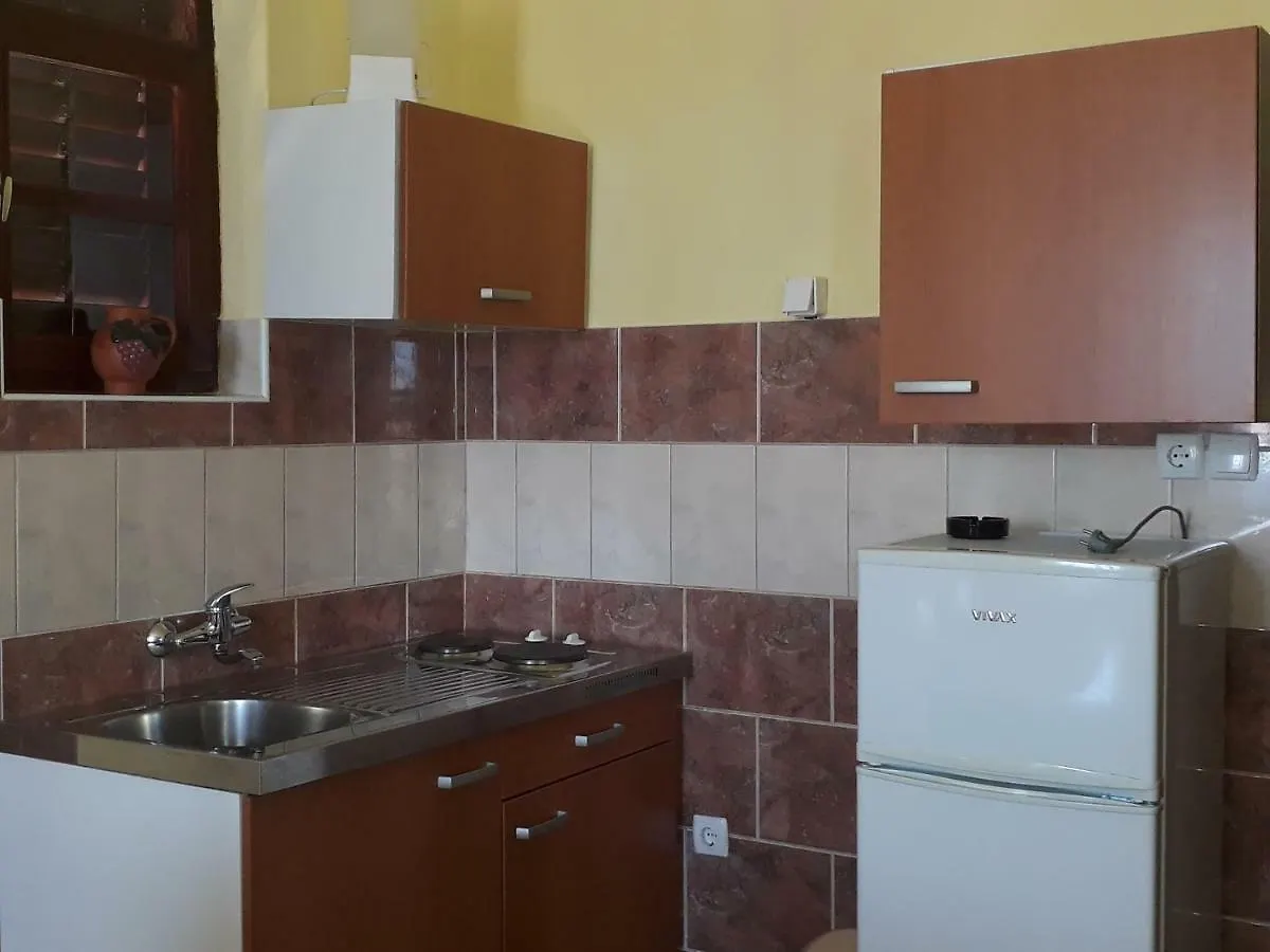Villa Adriana Apartments Rab Town